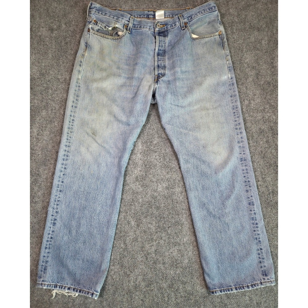 Vintage Levi's 501 Jeans Mens 37x29 Light Wash Blue Button Fly Straight Leg